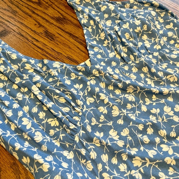 Reformation Lynda Dress - Picture 3 of 7